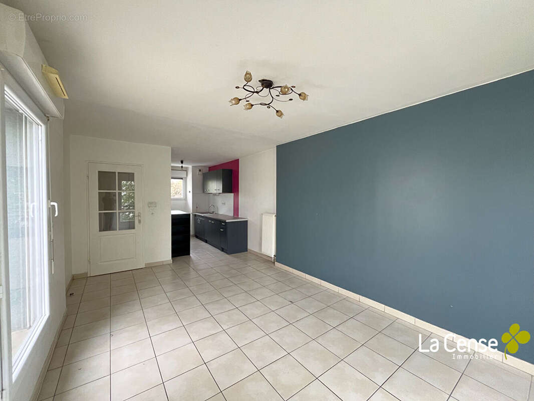 Appartement à LYS-LEZ-LANNOY