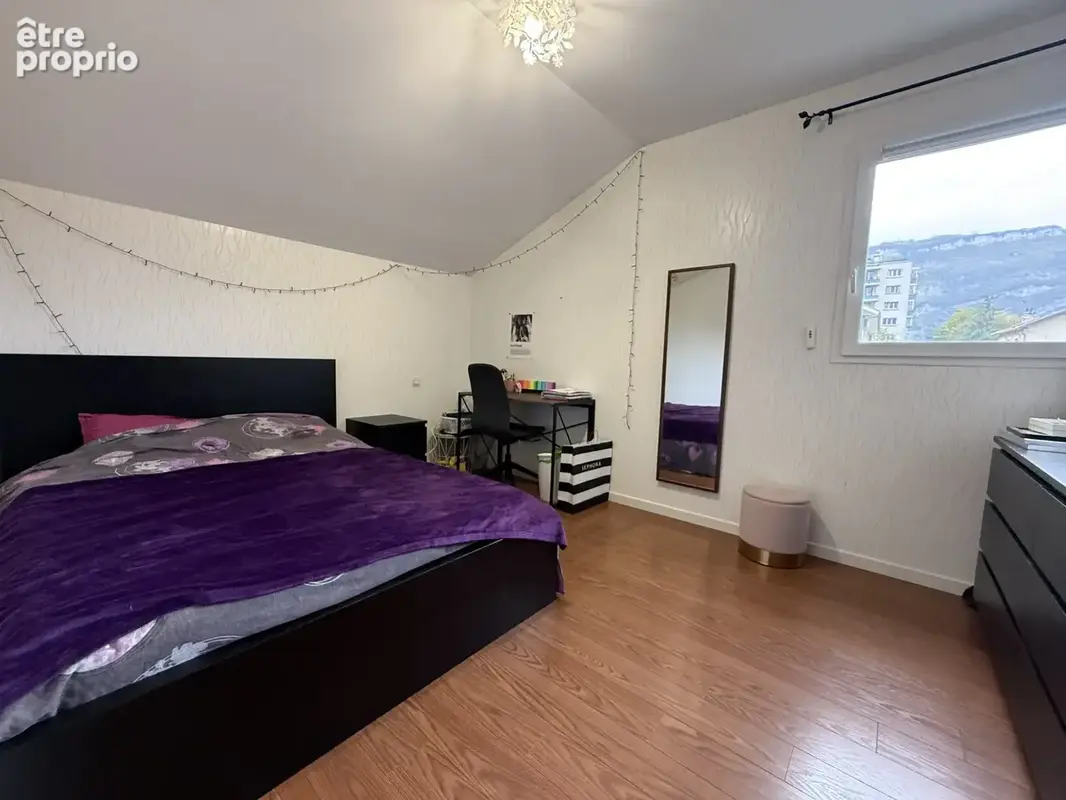 HIDRI IMMO PLUS vous propose en exclusivité une maison mitoyenne avec climatisation et garage à Fontaine - photo 7