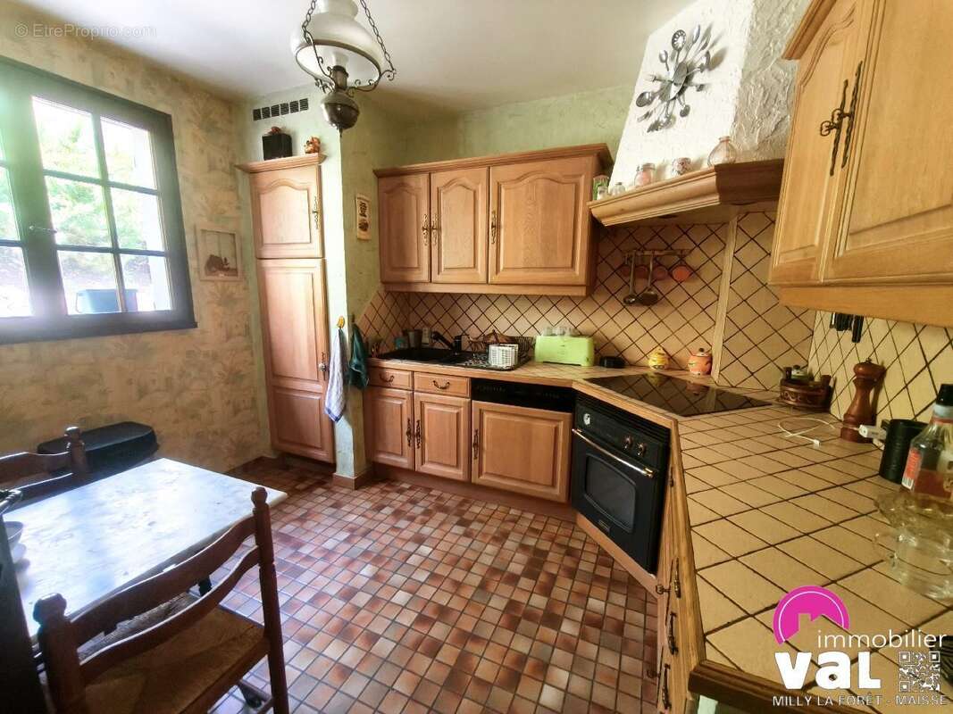 Maison à MILLY-LA-FORET