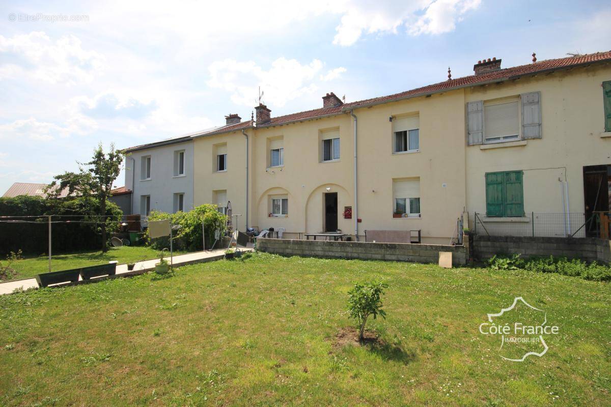 Maison à GIVET