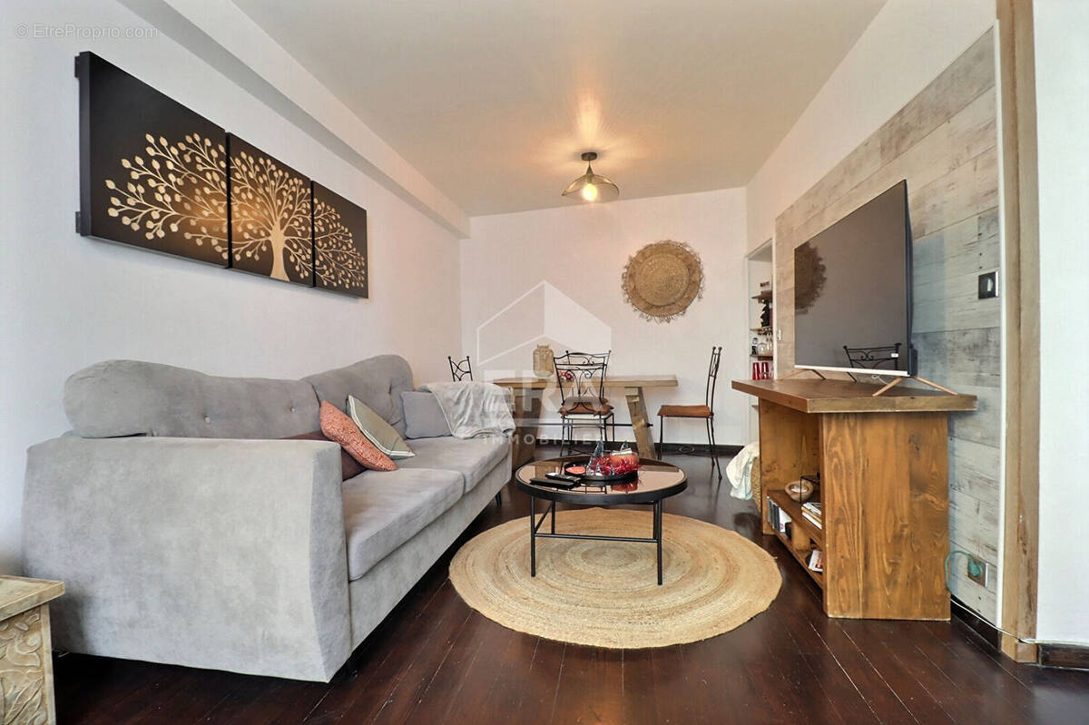 Maison à ANGERVILLE