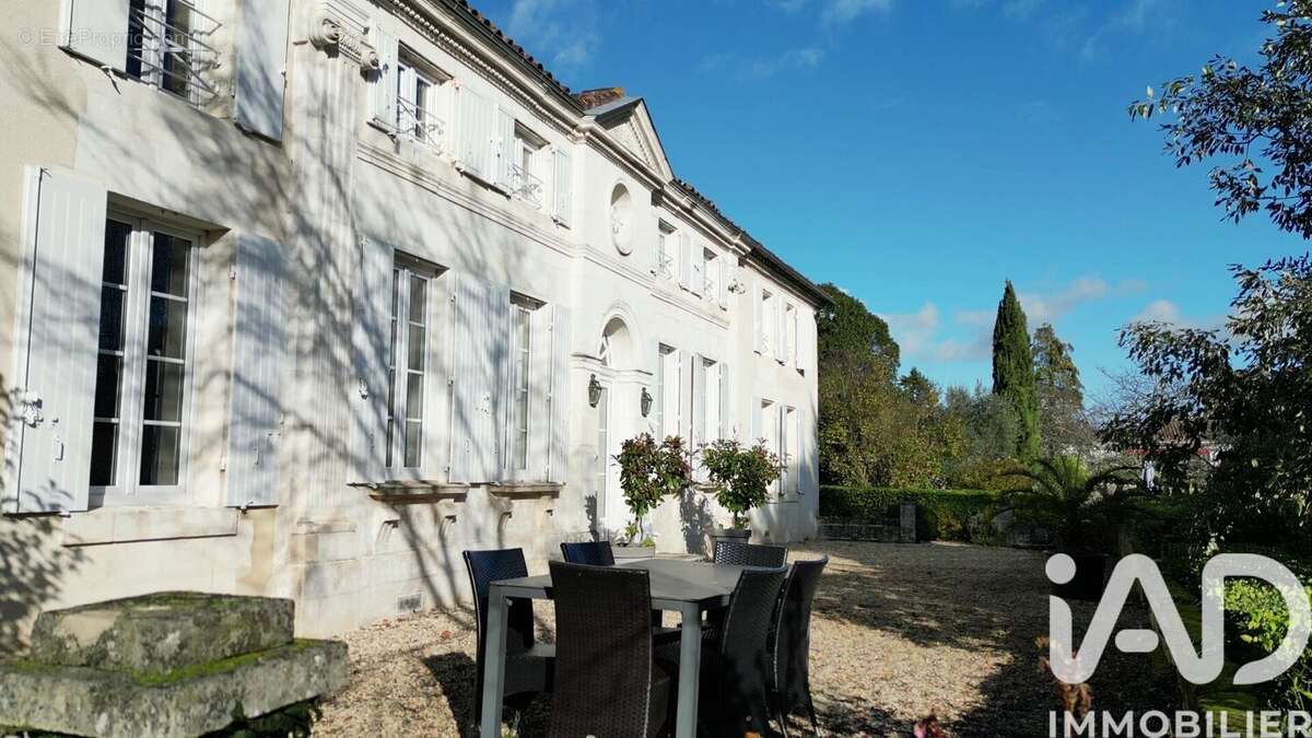 Photo 3 - Maison à COGNAC