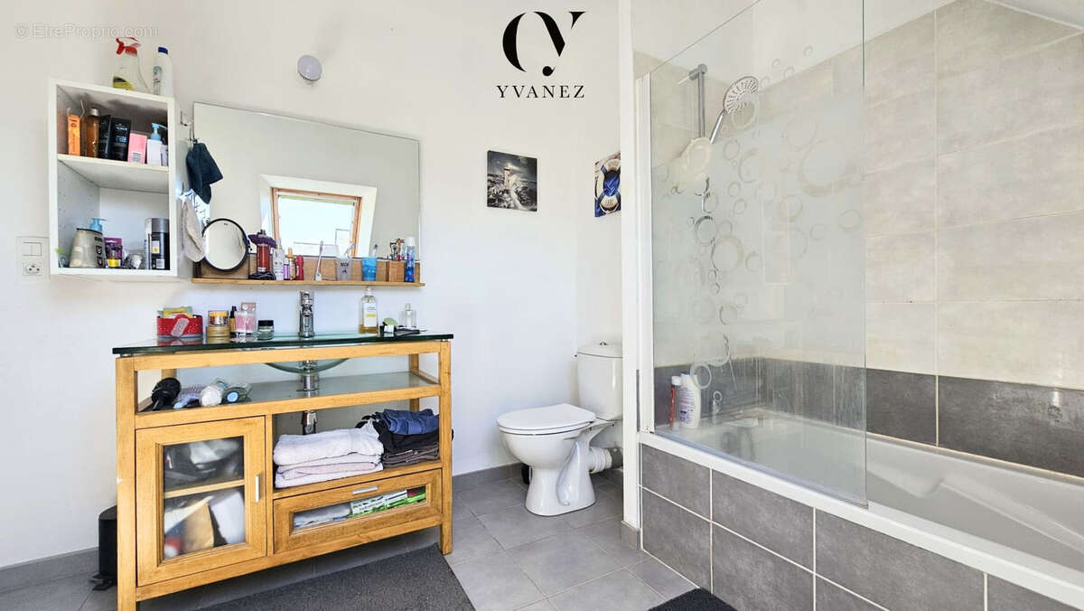 Appartement à LE THEIL-DE-BRETAGNE