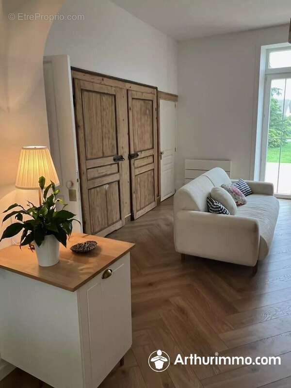 Maison à SAINTE-MARIE-EN-CHAUX