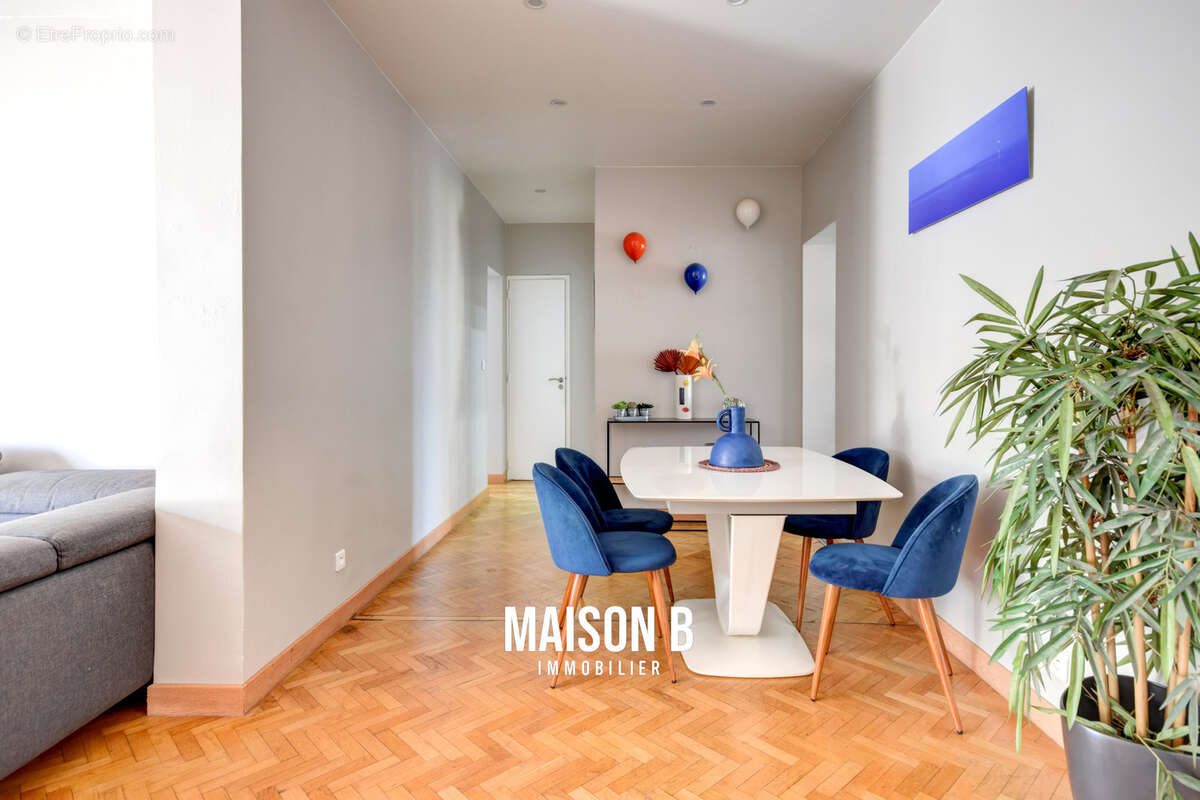 Appartement à MARSEILLE-8E