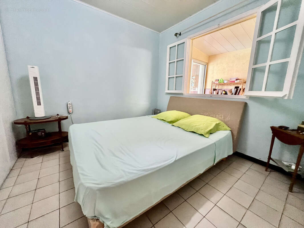 Maison à PETITE-ILE