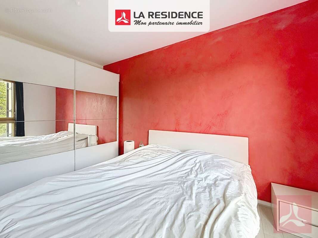 Appartement 69 m² à Saint-Denis  - photo 8