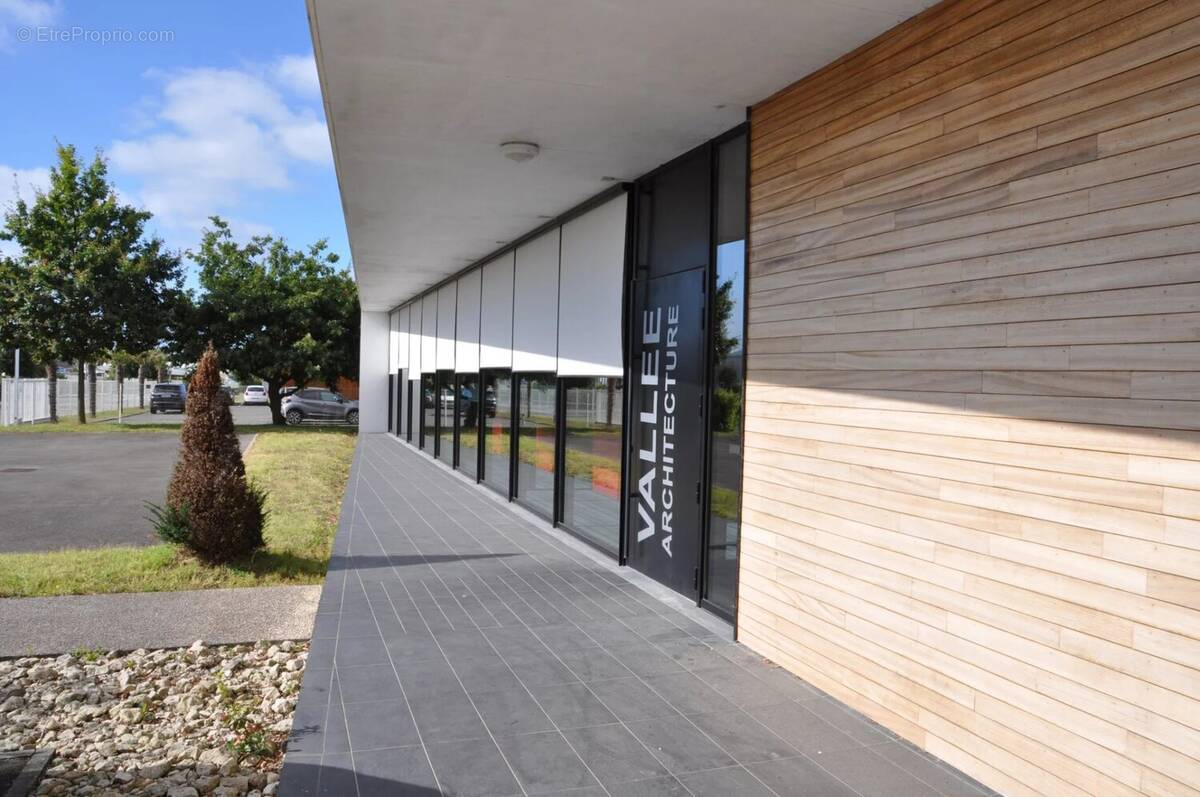 Commerce à L&#039;ILE-D&#039;OLONNE