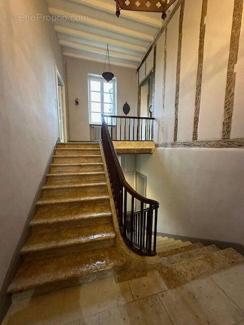 cage d&#039;escalier - Maison à AUCH
