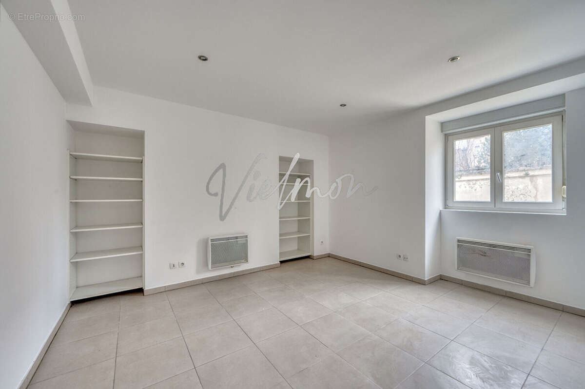 Appartement à VERSAILLES