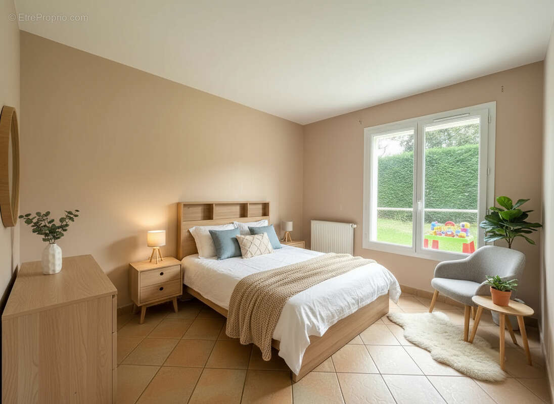 Maison à VERRIERES-LE-BUISSON