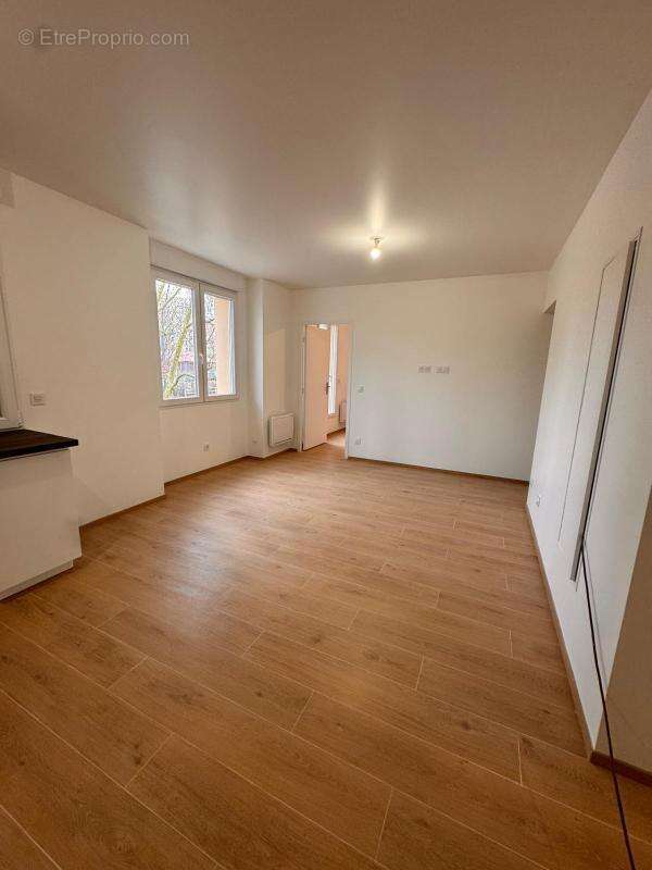 Appartement à AUBERVILLIERS