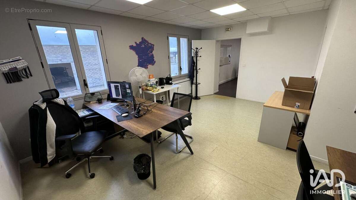 Photo 5 - Commerce à SAINT-MEMMIE