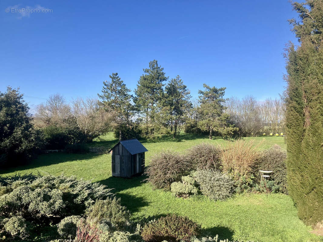 Maison 200 m² à Benon  - photo 3