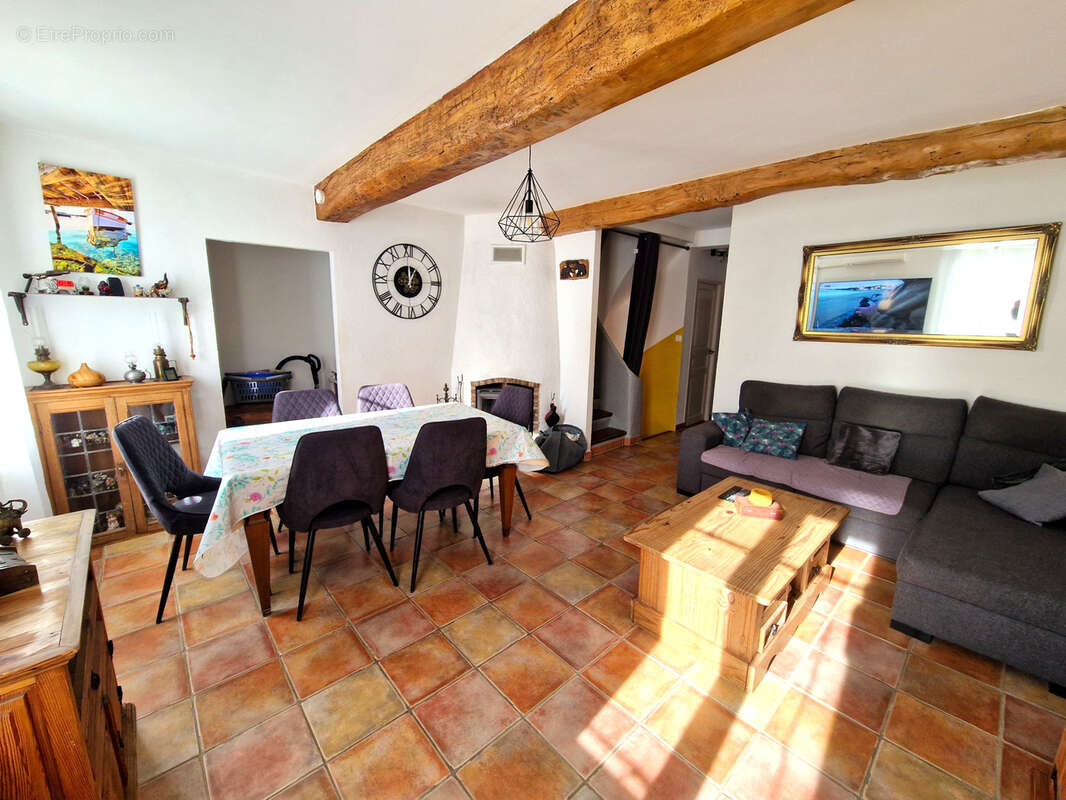 Maison à SIX-FOURS-LES-PLAGES