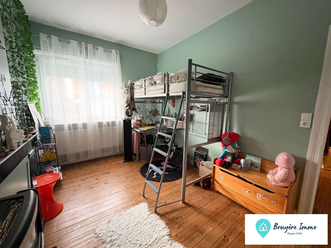 Maison à AULNOYE-AYMERIES