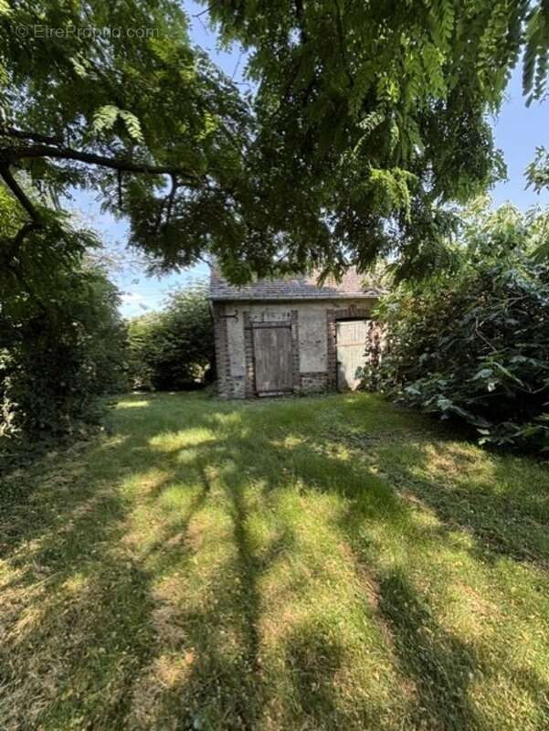 Un lieu de vie unique avec trois maisons aux possibilités infinies ! - photo 25