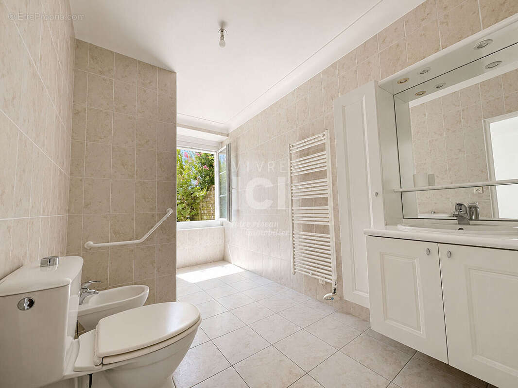 Maison - 4 pièces - 115 m² & Dépendances 200 m² - photo 7