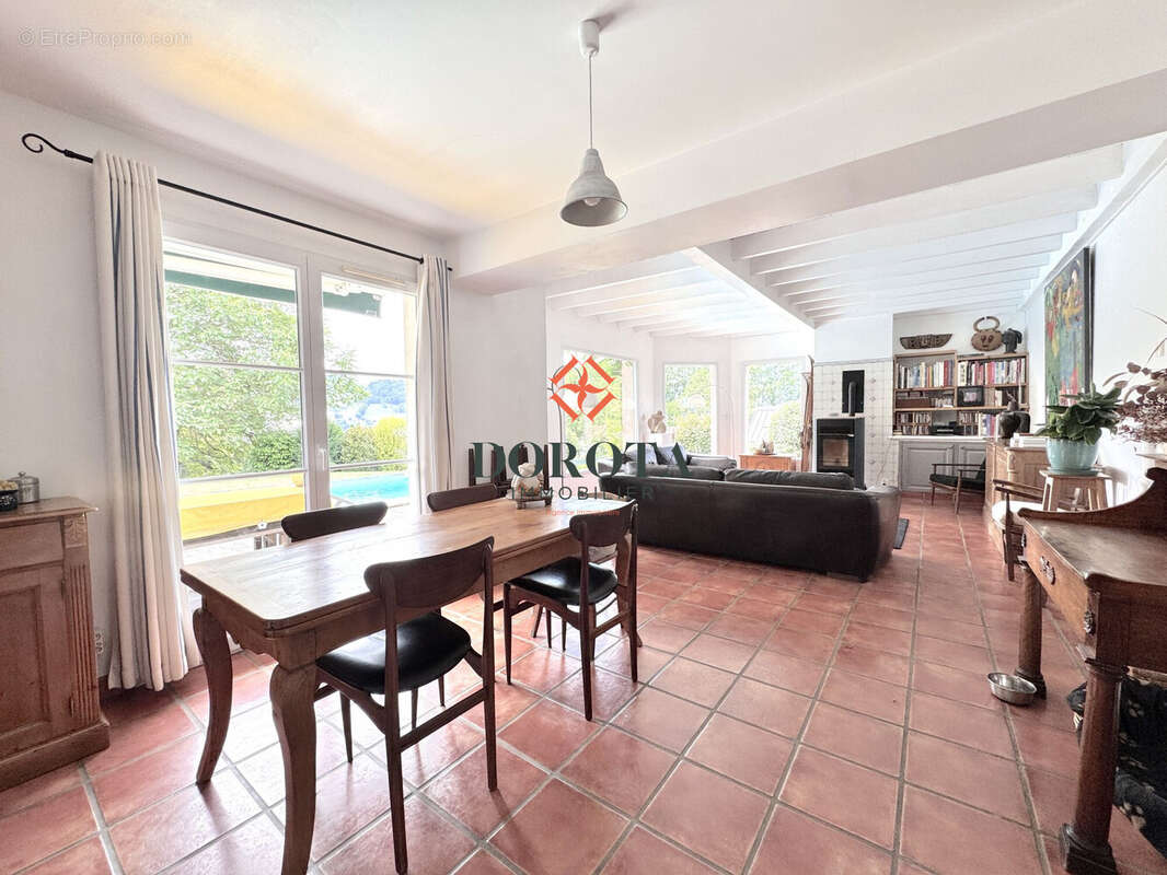 Maison 232 m² à Theys  - photo 5
