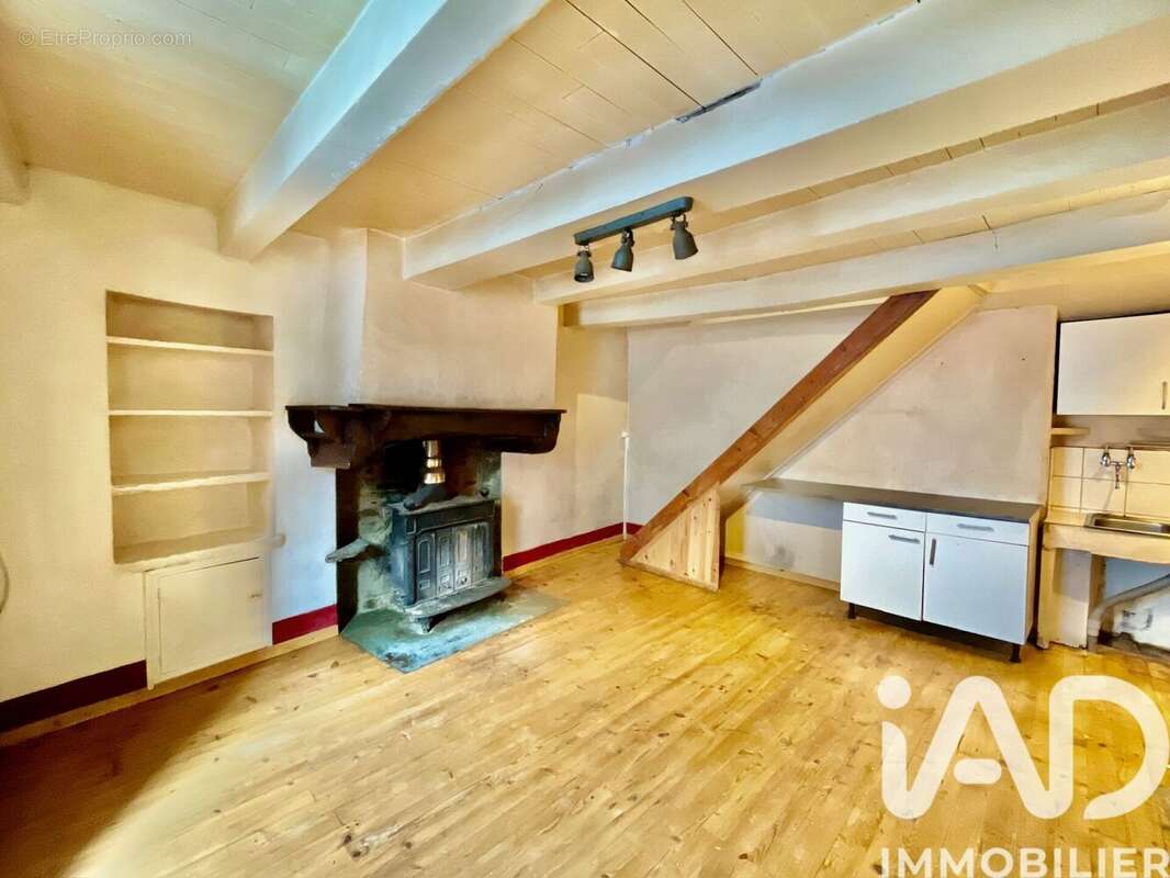 Maison 38 m² à Riols  - photo 3