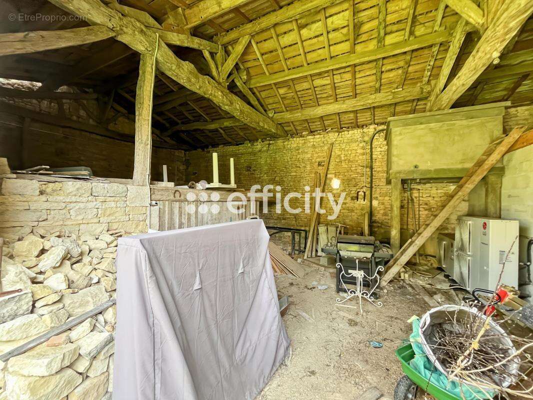 Maison à CHASSORS