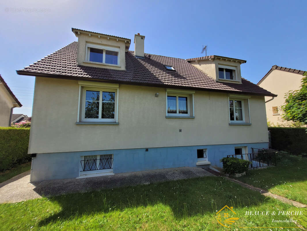 Maison à ILLIERS-COMBRAY