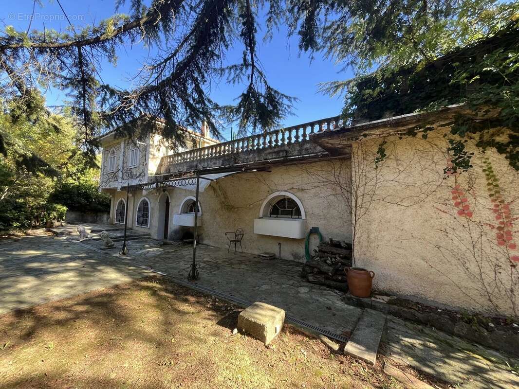 Maison à MONTAUROUX