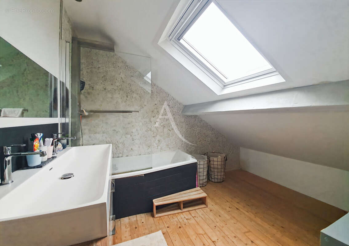 Maison à HARDRICOURT