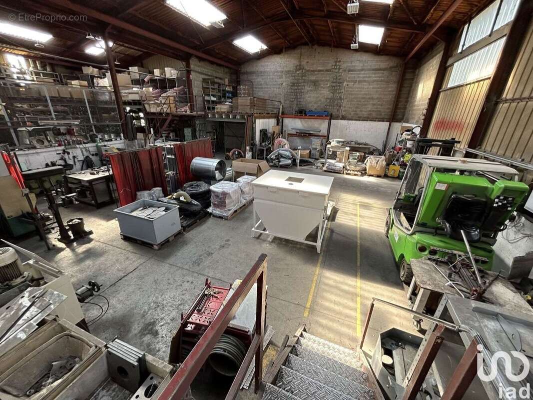 Photo 9 - Commerce à SAINT-LIN