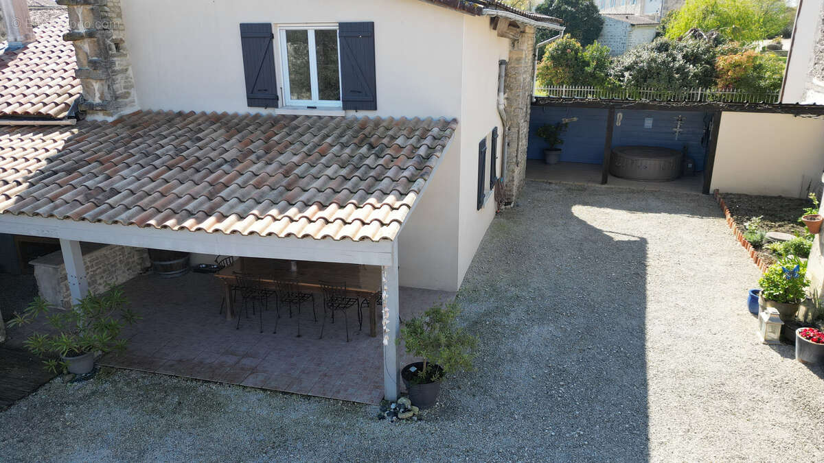 Maison à COURANT