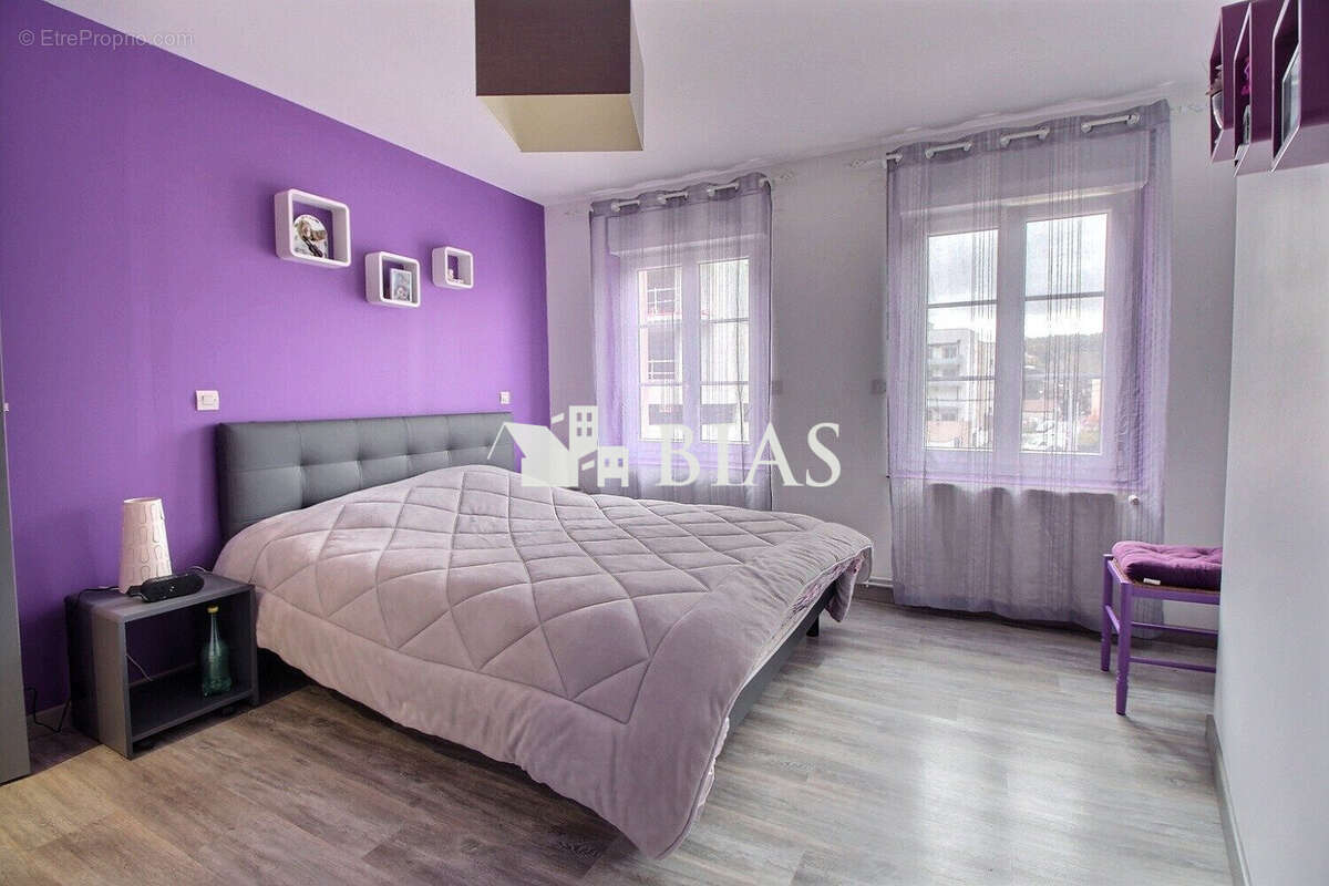 Maison à MONT-SAINT-AIGNAN