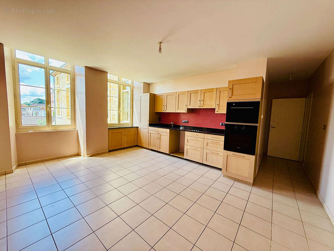 Appartement à MONSEMPRON-LIBOS