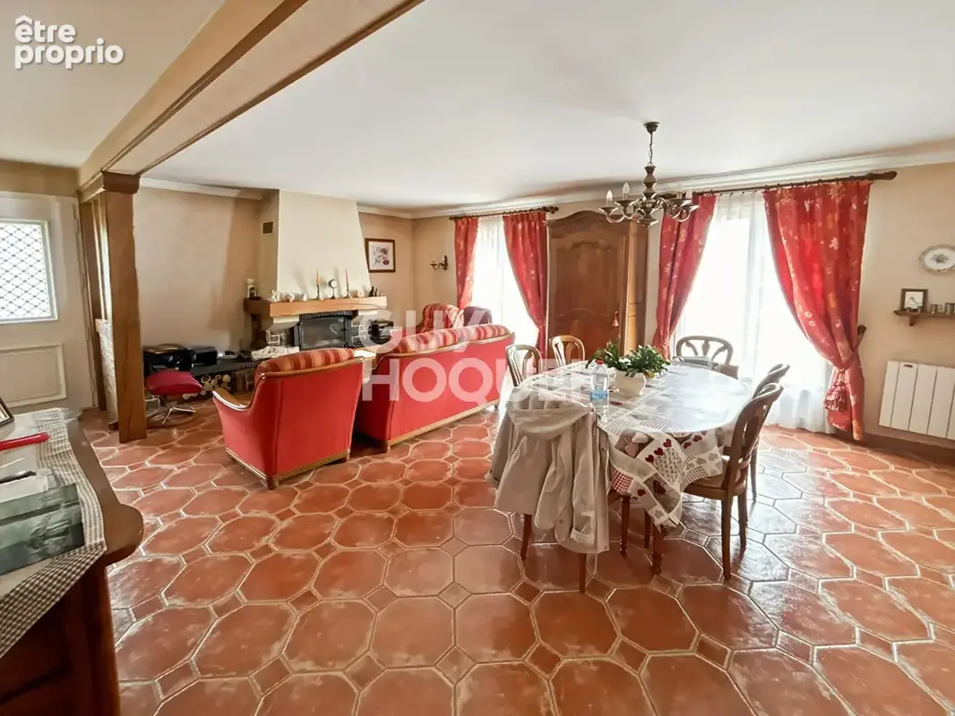 Maison 7 pièces à vendre à Fontenay-Trésigny - photo 3