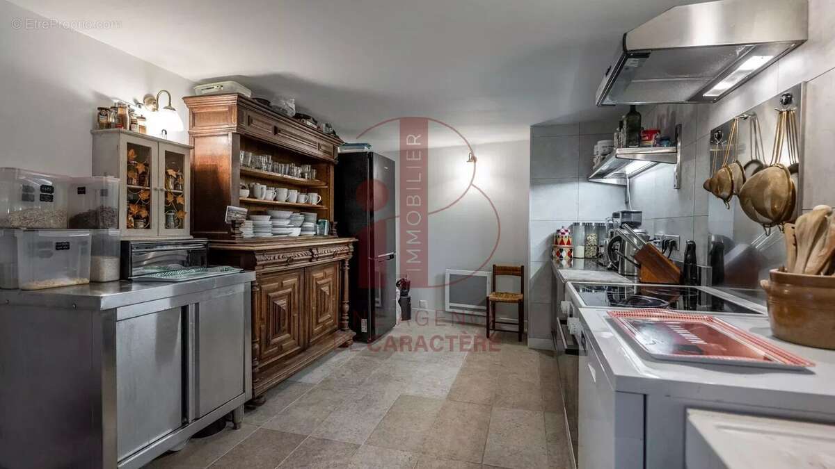 Maison à FONTAINEBLEAU