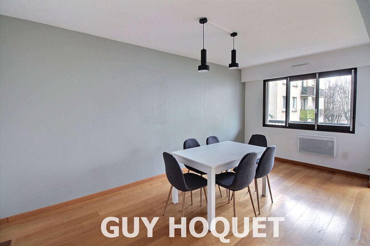Appartement à SURESNES