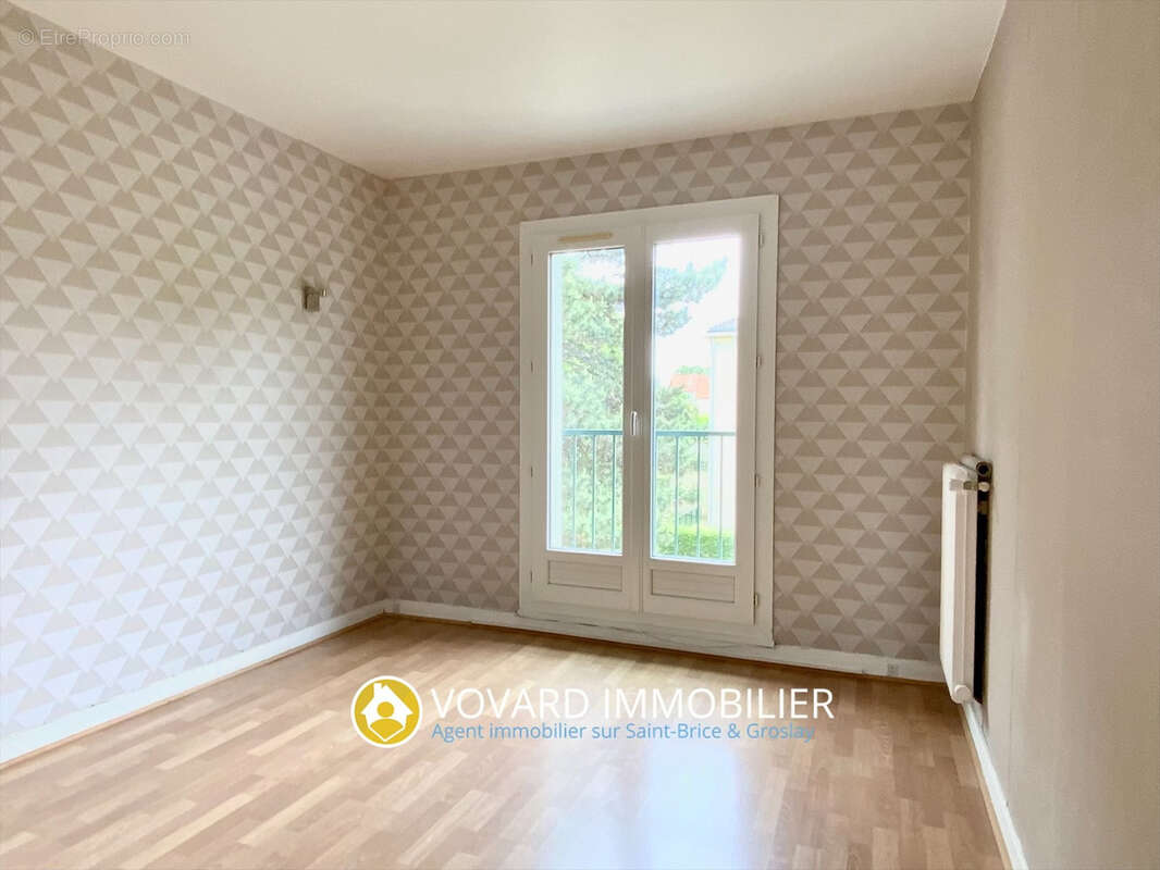 Appartement à SAINT-BRICE-SOUS-FORET