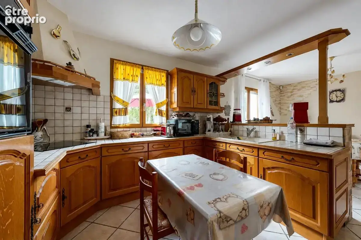 Maison de 5 pièces de 123 m² Loi Carrez 137m² sol à La Genevraye - photo 6
