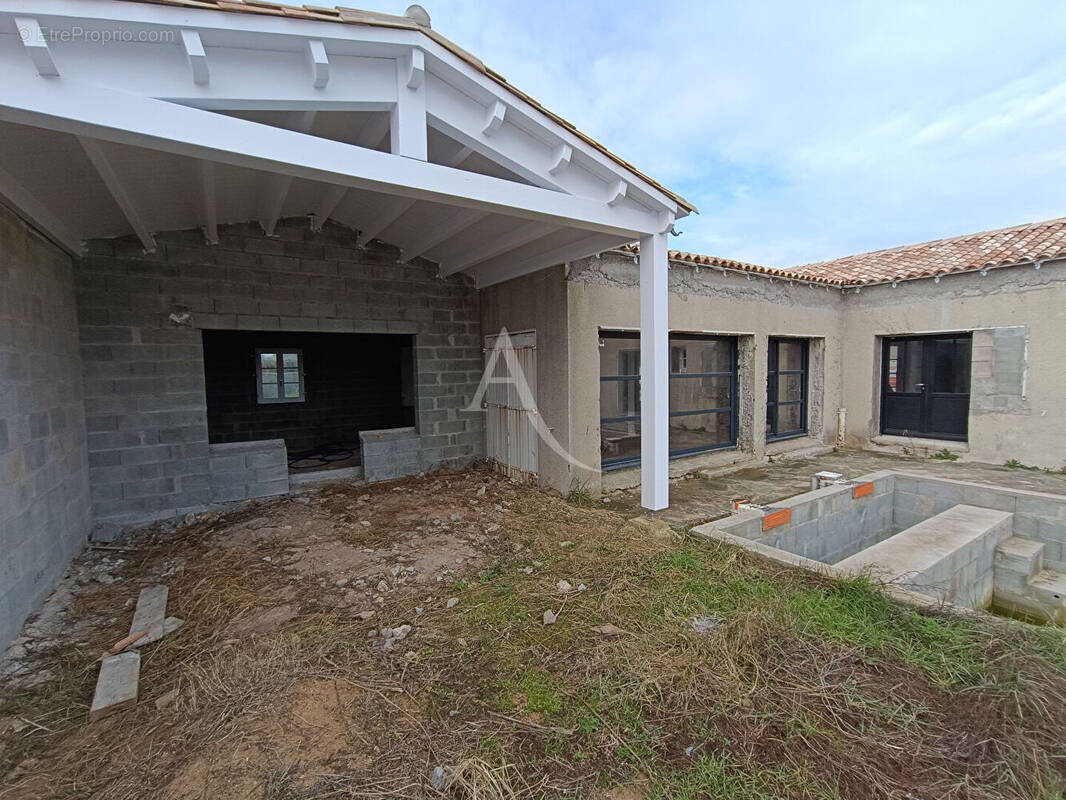 Maison à LE BOIS-PLAGE-EN-RE