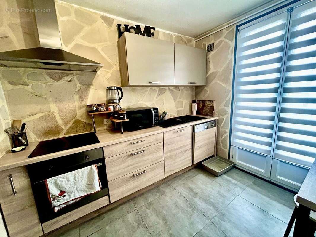 Appartement à BOURG-LES-VALENCE