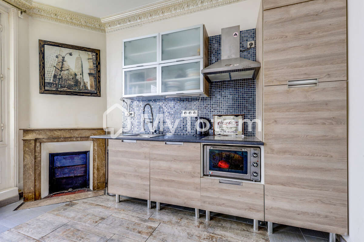 Appartement à LEVALLOIS-PERRET