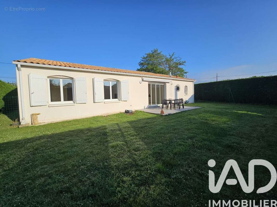 Photo 4 - Maison à SAINT-GEORGES-DES-COTEAUX