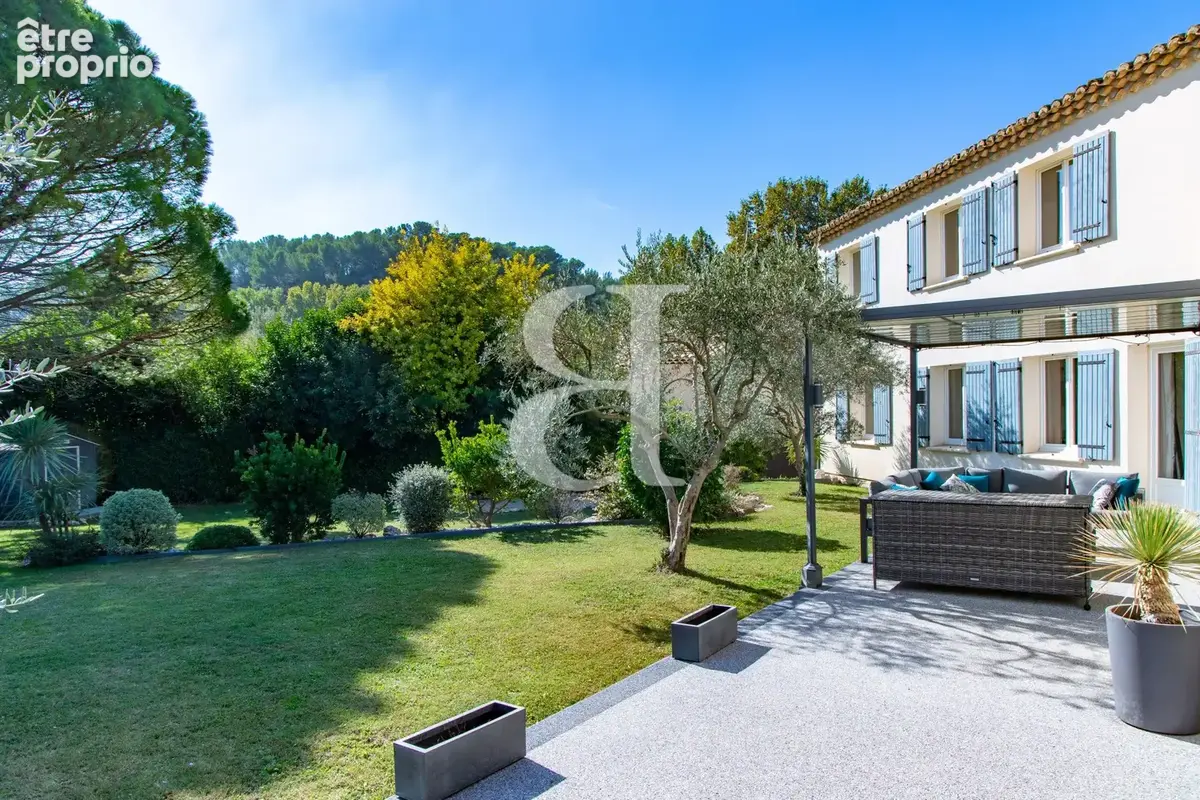 Maison 9 pièces 282 m² à vendre à Noves (13550) - photo 4
