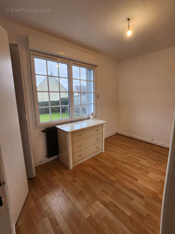 Maison à GRANDVILLIERS