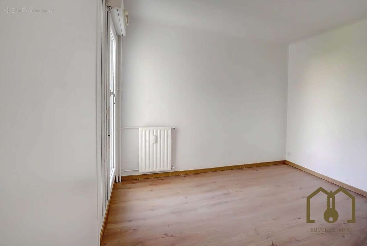 Appartement à VAULX-EN-VELIN