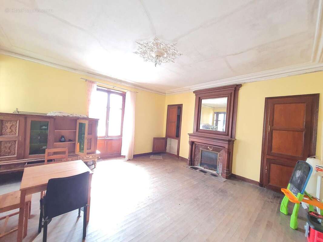 Photo 9 - Maison à SAINT-JULIEN-DE-VOUVANTES