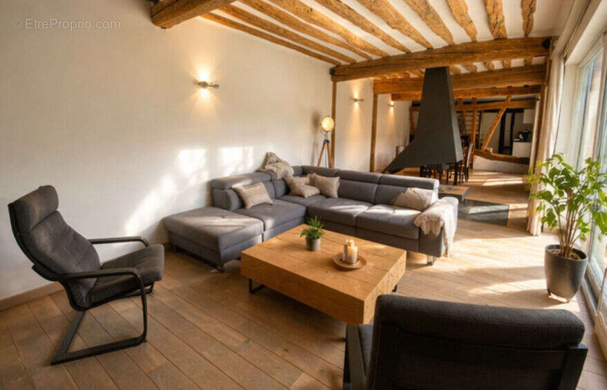 Maison à ECOUIS