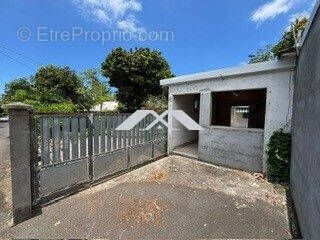 Maison à L&#039;ETANG-SALE