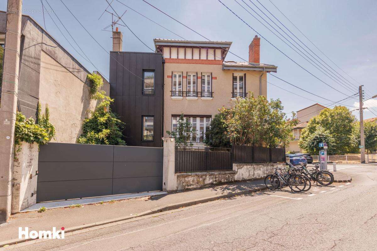 Maison/Villa T7 de 160 m² à Chamalières 63400 - photo 2