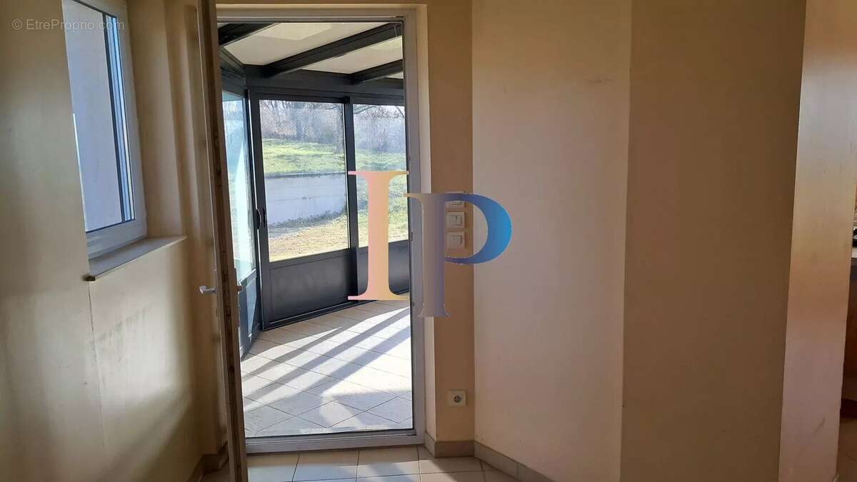 Maison à PARAY-LE-MONIAL