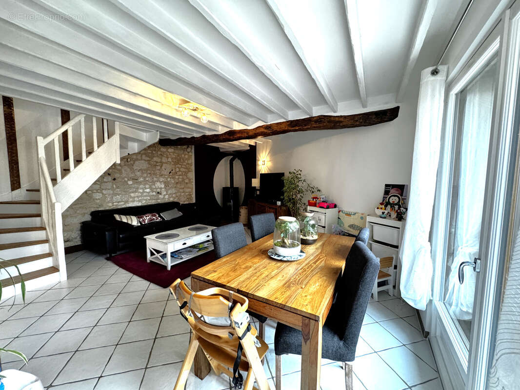 Maison à MANTES-LA-JOLIE